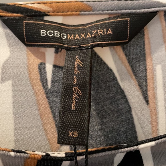 NWT BCBGMaxAzria Dress w/Ruching Detail Sz XS - Picture 5 of 12